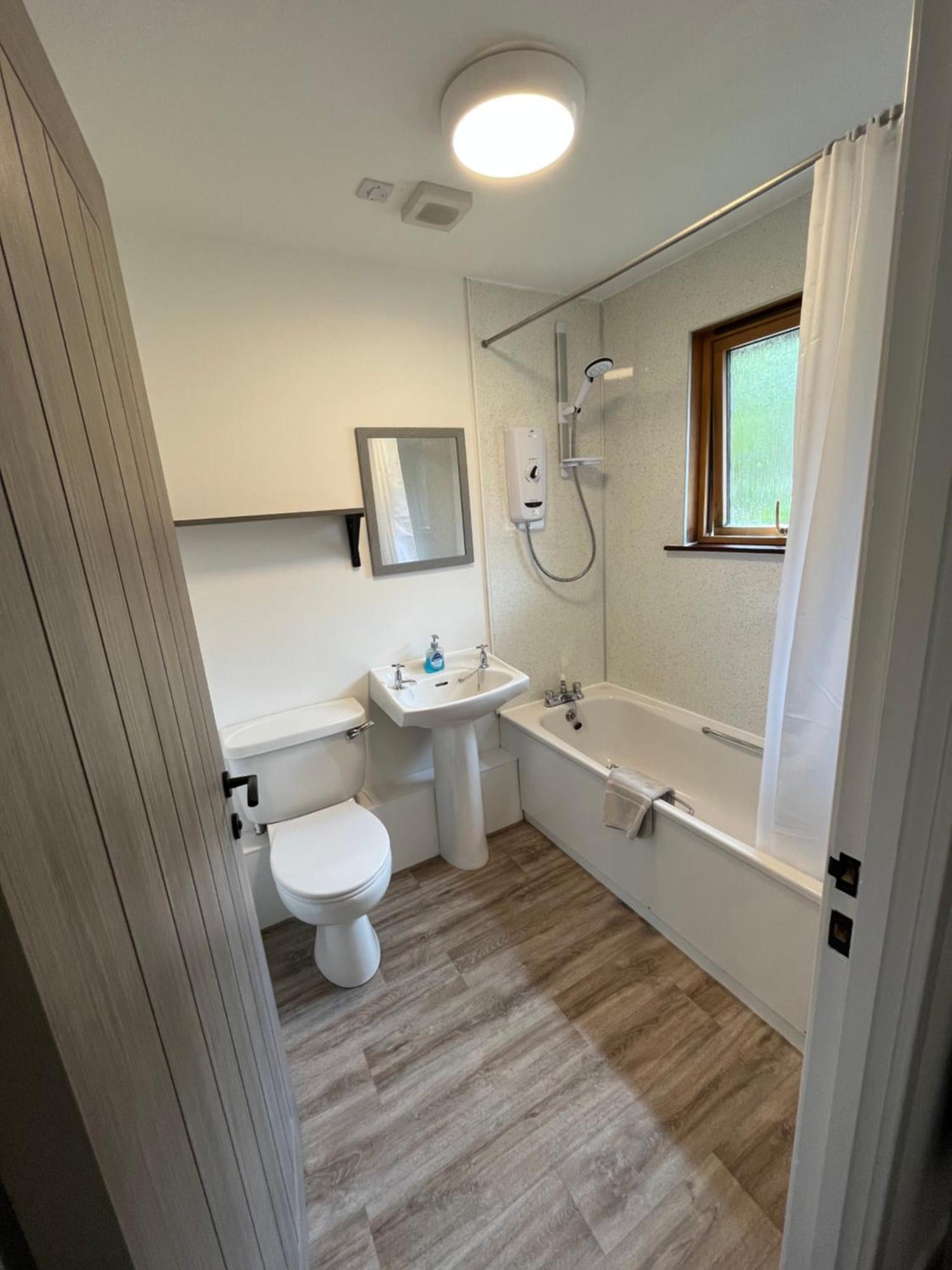 Вилла The Wee Hoose Near Loch Ness, Private Garden, Private Parking Друмнадрочит Экстерьер фото