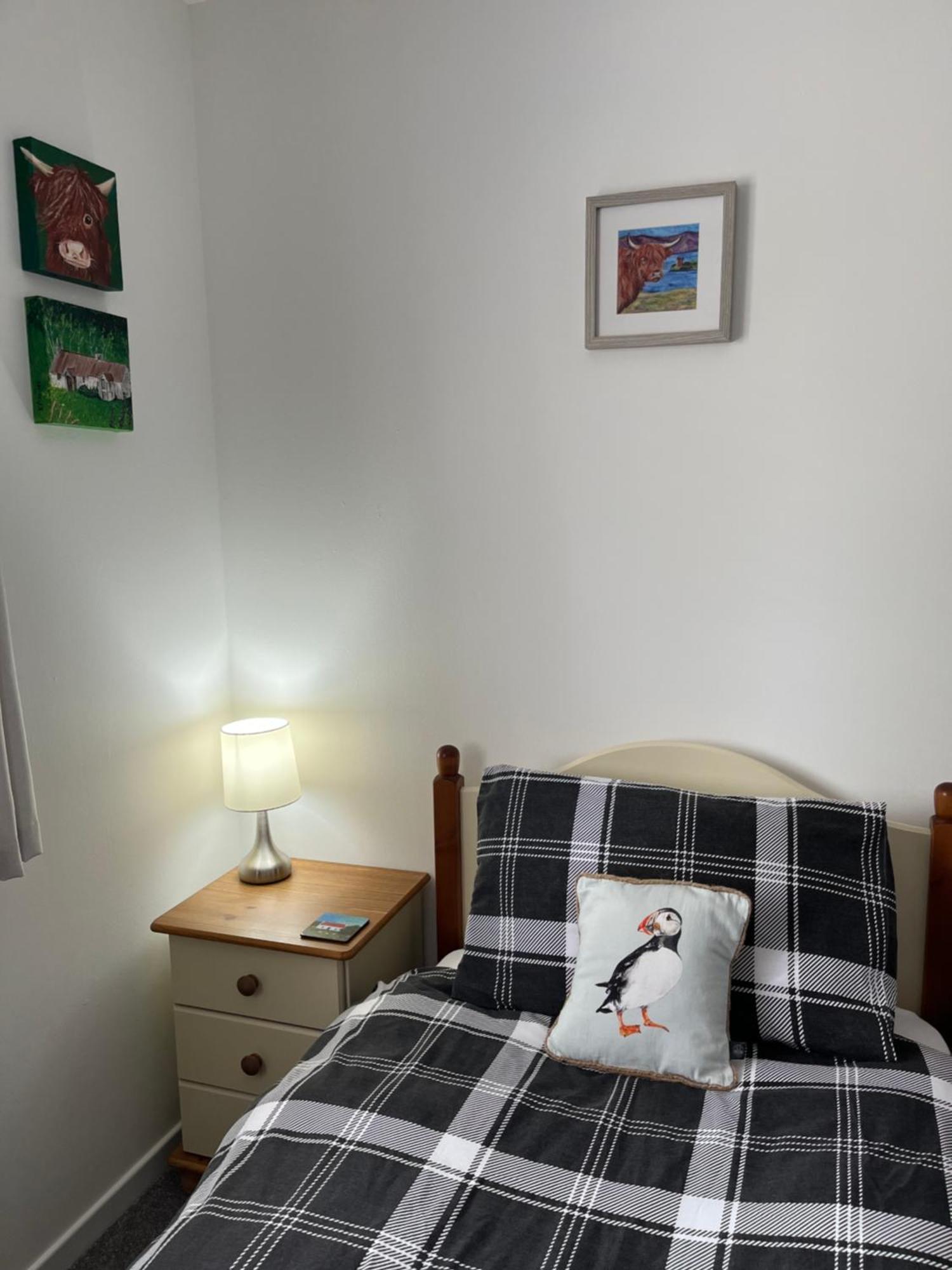 Вилла The Wee Hoose Near Loch Ness, Private Garden, Private Parking Друмнадрочит Экстерьер фото